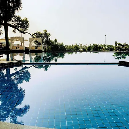 Novotel Ha Long Bay Hotel