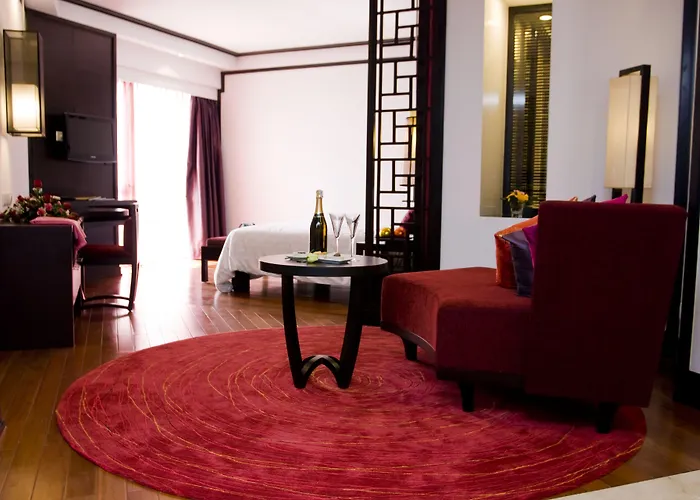 Novotel Bay