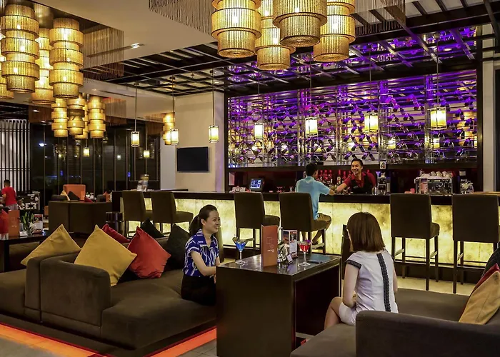 Khách sạn Novotel Bay Hạ Long