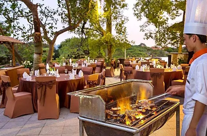 Novotel Bay 5* Ha Long