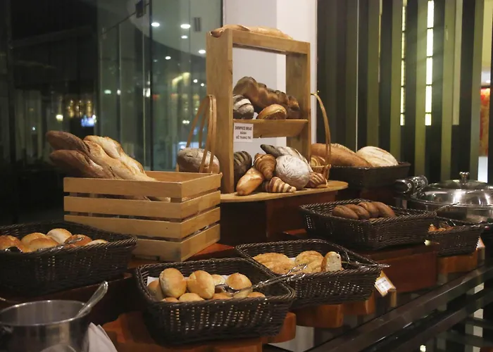 Novotel Bay Khách sạn Hạ Long