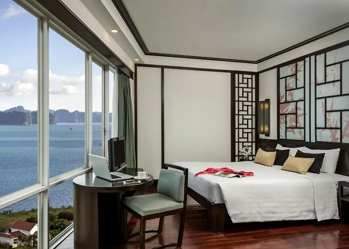 Novotel Bay